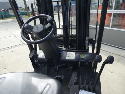 Heftruck EP CPD 15 TVL